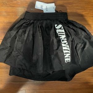 WOMENS BLACK SKORT SMALL